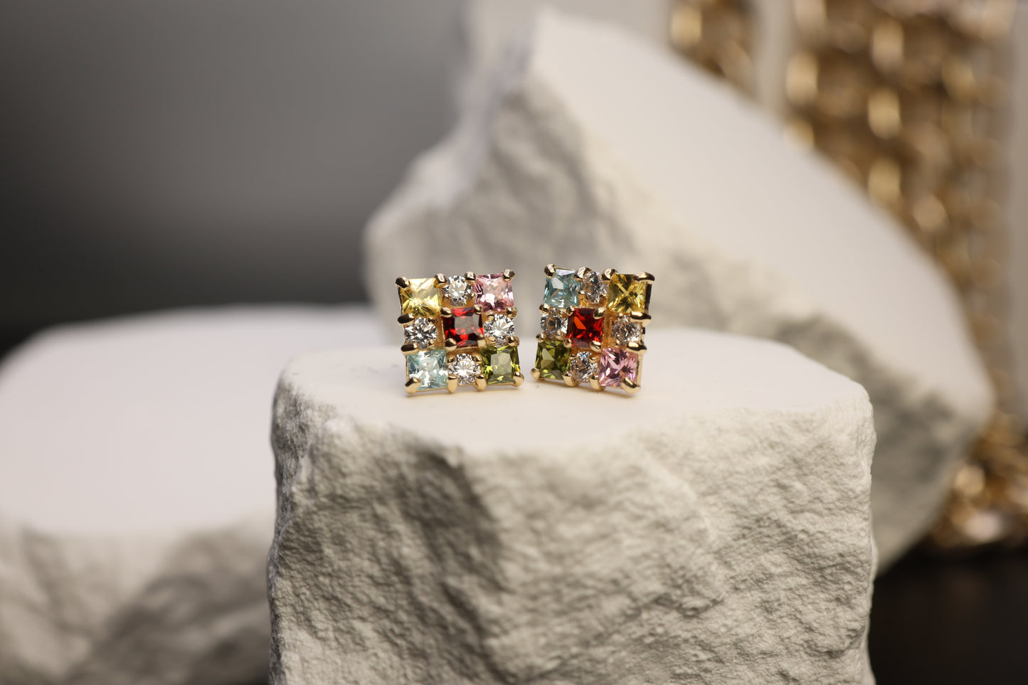 14k gold screw back earrings