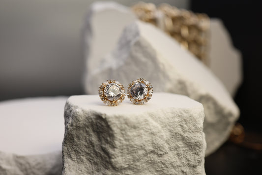 14k gold screw back earrings